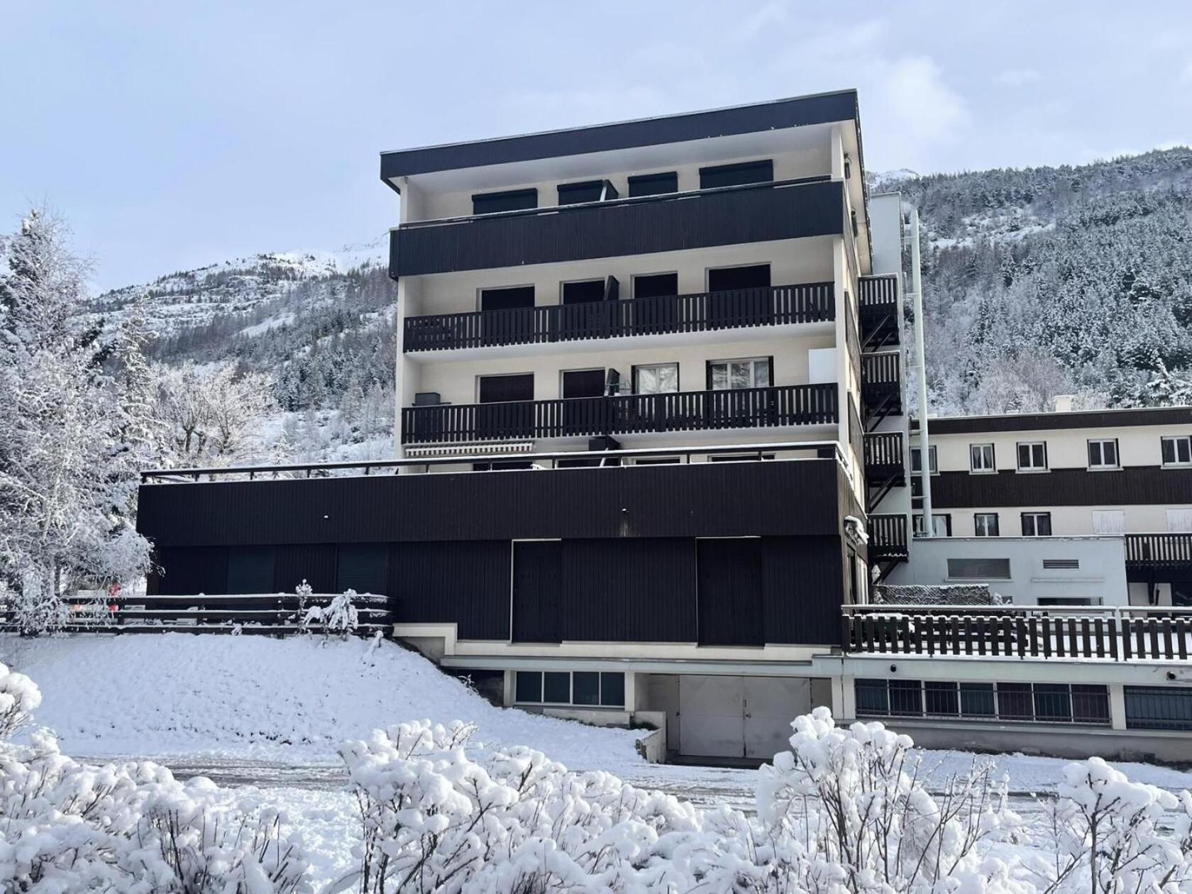 Residence Le Sporting - Studio - Chaleureux - Grande Terrasse Mae-1451 La Salle-les-Alpes المظهر الخارجي الصورة